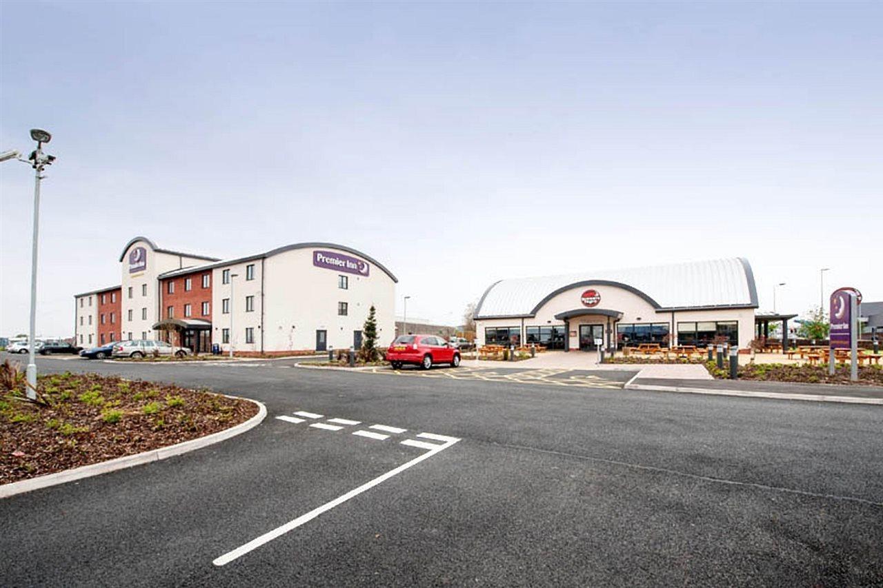 Premier Inn Barrow In Furness Barrow-in-Furness Exterior foto