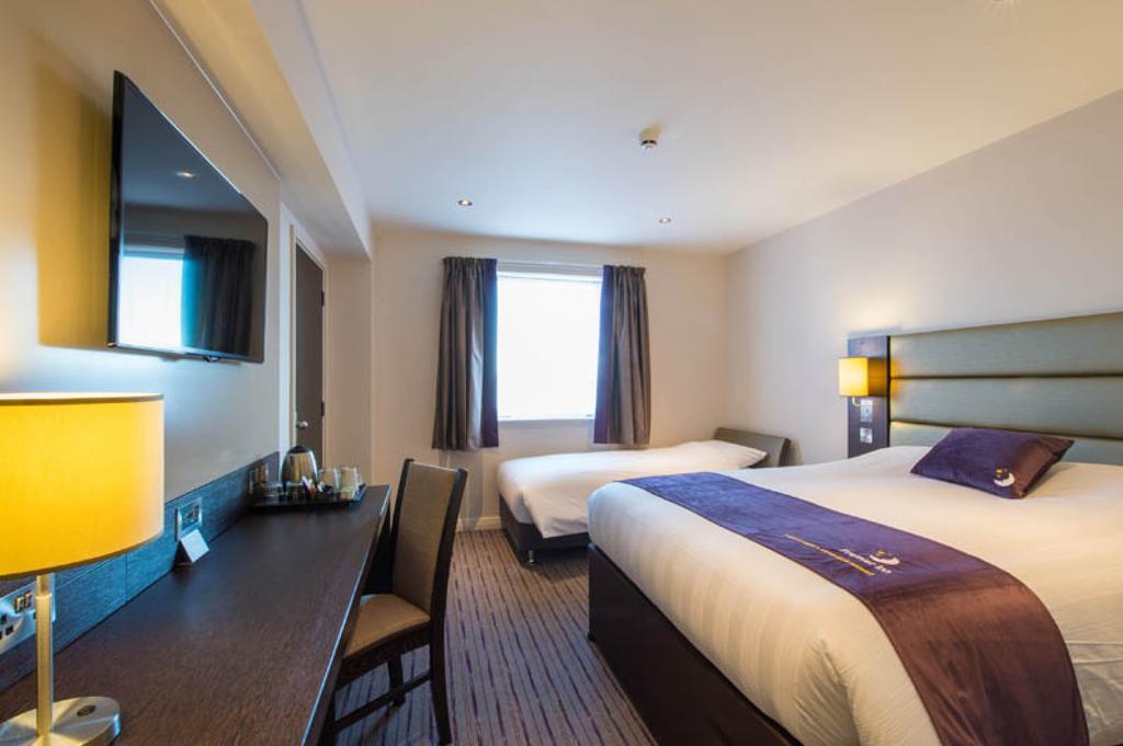 Premier Inn Barrow In Furness Barrow-in-Furness Exterior foto