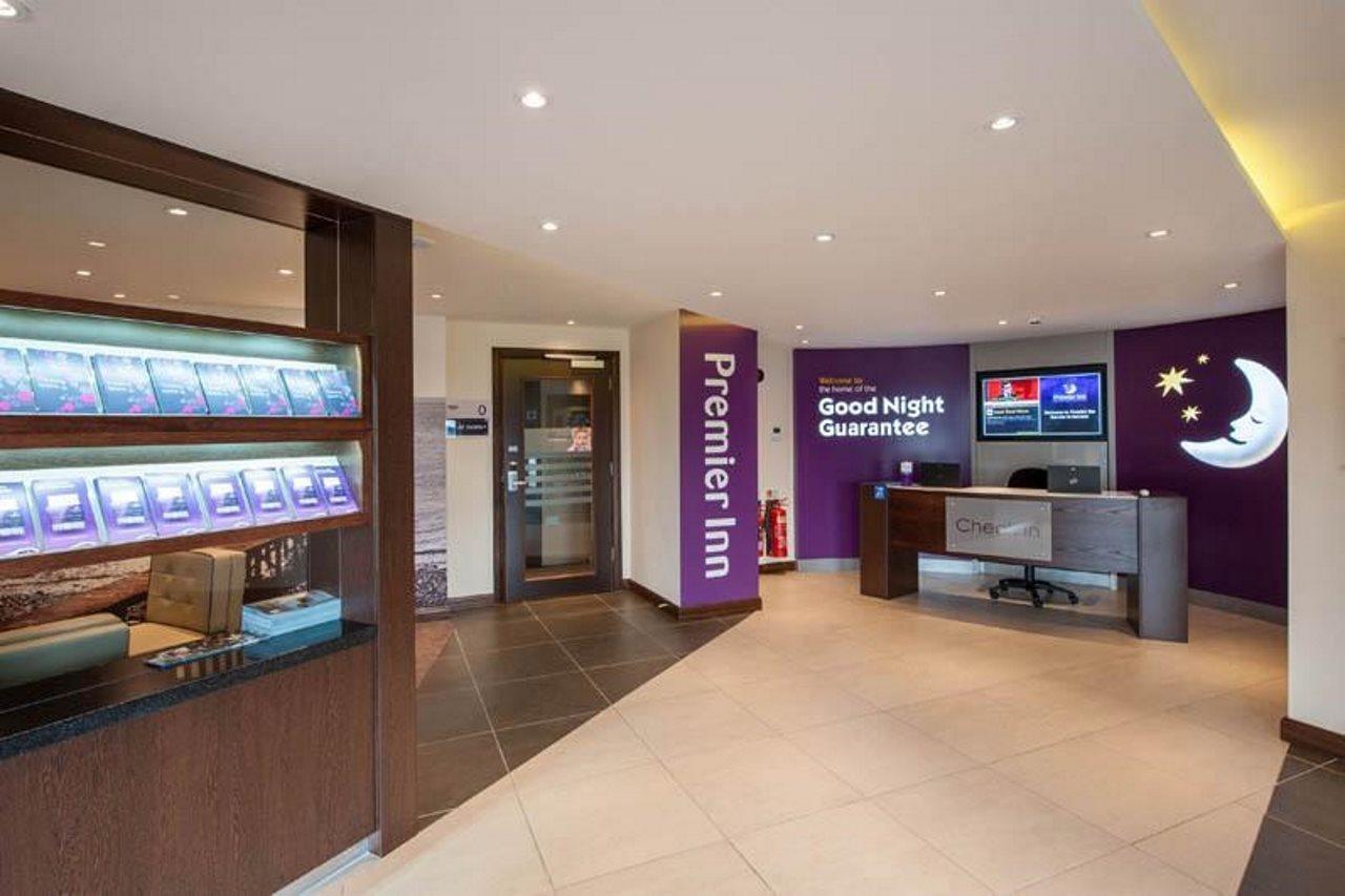 Premier Inn Barrow In Furness Barrow-in-Furness Exterior foto